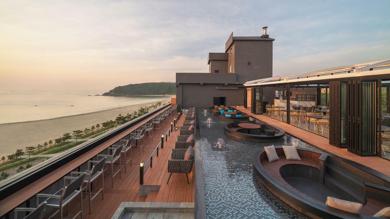 Two Y Hotel Yangyang Bagian luar foto